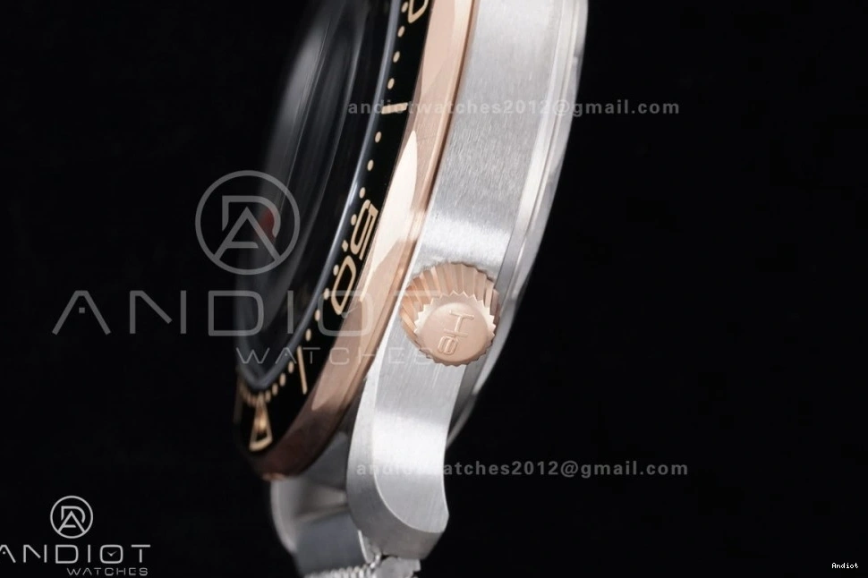 Seamaster on 1:1 VSF Best Mesh Rose Diver Green 300M Edition Dial A8806 Bracelet Gold 1224